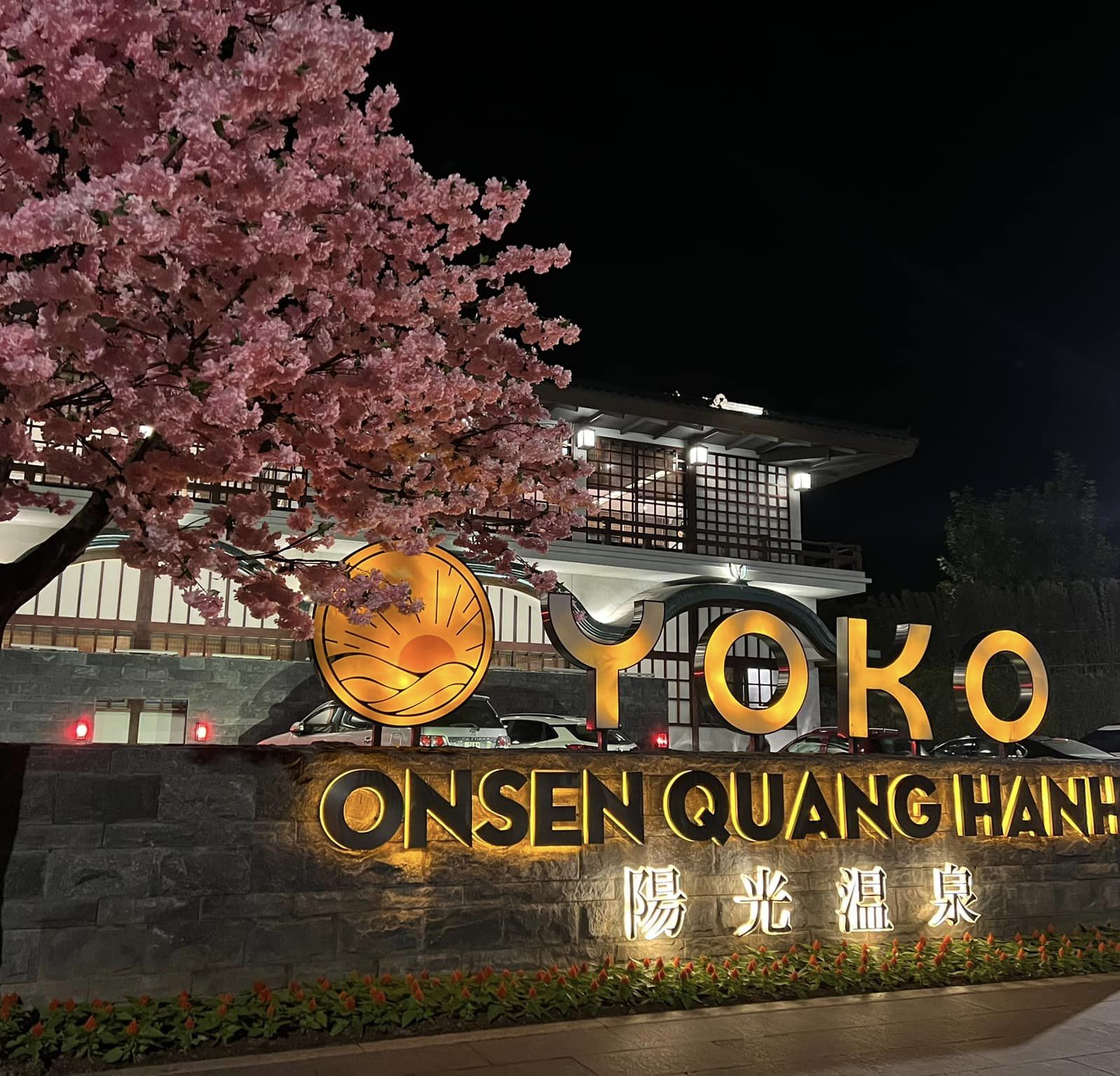 Yoko Onsen Quang Hanh